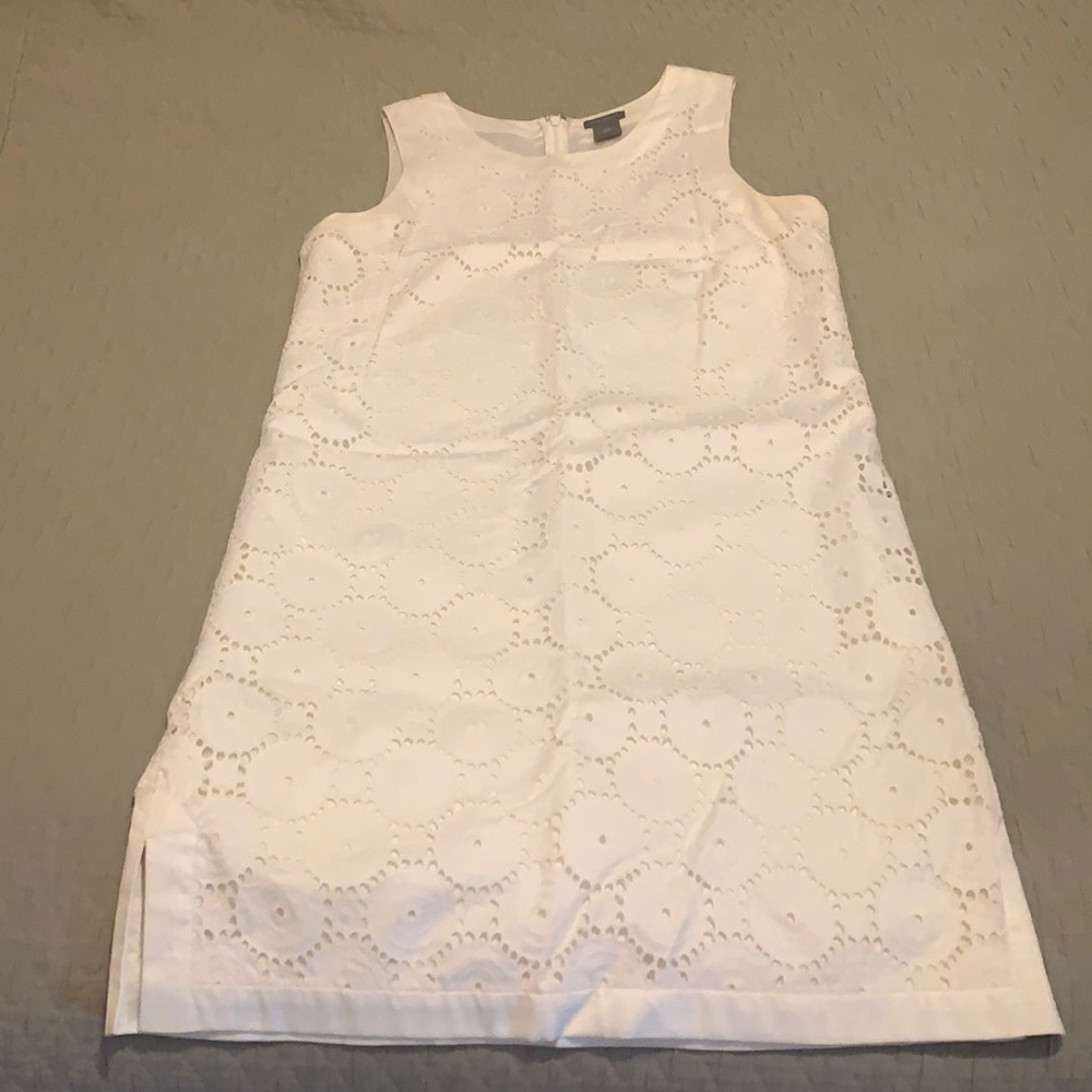 White Ann Taylor Shift Dress - 4P- PETITE
